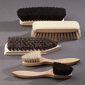 Set Schuhputzbürsten Sechs hervorragende Schuhbürsten. Mehr braucht man nicht.