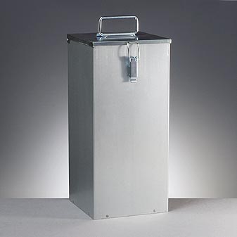 Transportbox Petroleumlampe Petromax vom Berliner Ingenieur Max Graetz entworfen Für Lagerung oder das Mitführen unterwegs.