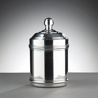  Poliertes Aluminium. Blickfang in der Küche.