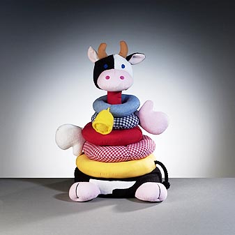 Stoffpyramide Kuh Mit Geräusch-Chip im Maul. (Macht 