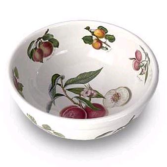 Höhe 12,5 cm, Inhalt 3 Liter.