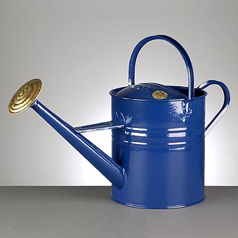 Giesskanne 9l von Haws Watering Cans feuerverzinkt und pulverbeschichtet Häufig kopierte Kanne im Design des 19. Jahrhunderts.