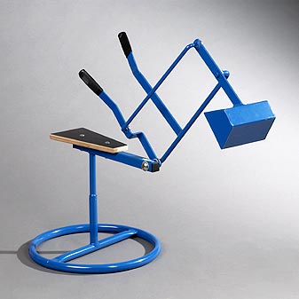 Löffelbagger zum Aufsitzen Ein echter Traum für Jungs! Sehr robuste Ausführung. Gewicht 7,3 kg.