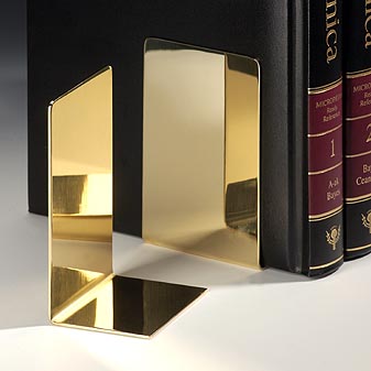  Aus dickem poliertem Messingblech. Das Stück wiegt 300 g.