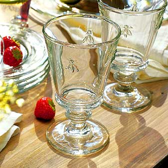 6 Weingläser mit Biene Das Weinglas zur Bienserie.