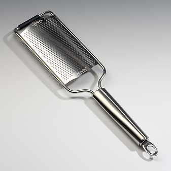 Accutec Feinraspel Klingentechnik aus der kanadischen Forstindustrie entlehnt.