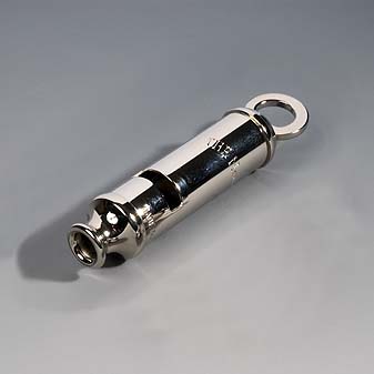 Pfeife Metropolitan Police Seit 1873 hat sie jeder Bobby dabei. Haltet den Dieb!