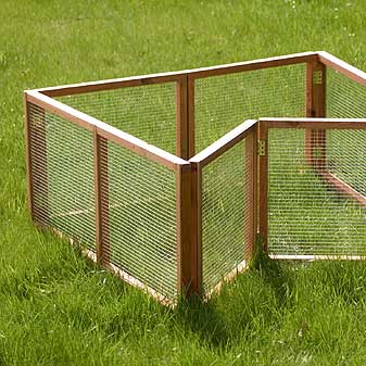 Kleintier-Freilaufgehege Durch Scharnier-Konstruktion im Nu ausfzustellen.