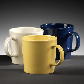 2 Arabia Becher Aus Hartsteingut. Für Ofen, Mikrowelle, Spülmaschine und Kühltruhe.