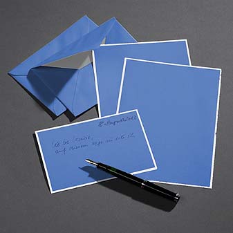 Briefpapier kornblumenblau original von Crown Mill Crown Mill Briefkarten oder -bögen. In 6 Farbkombinationen.