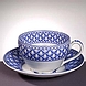 Jumbo-Tasse - Geranium aus der Blue Room Collection von Spode Stundenlang Teetrinken ohne Nachschenken: Fast 1 Liter geht rein.
