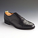 Kensington Schuh schwarz Ein Half Brogue mit dezentem Lochmuster und gerader Kappe.